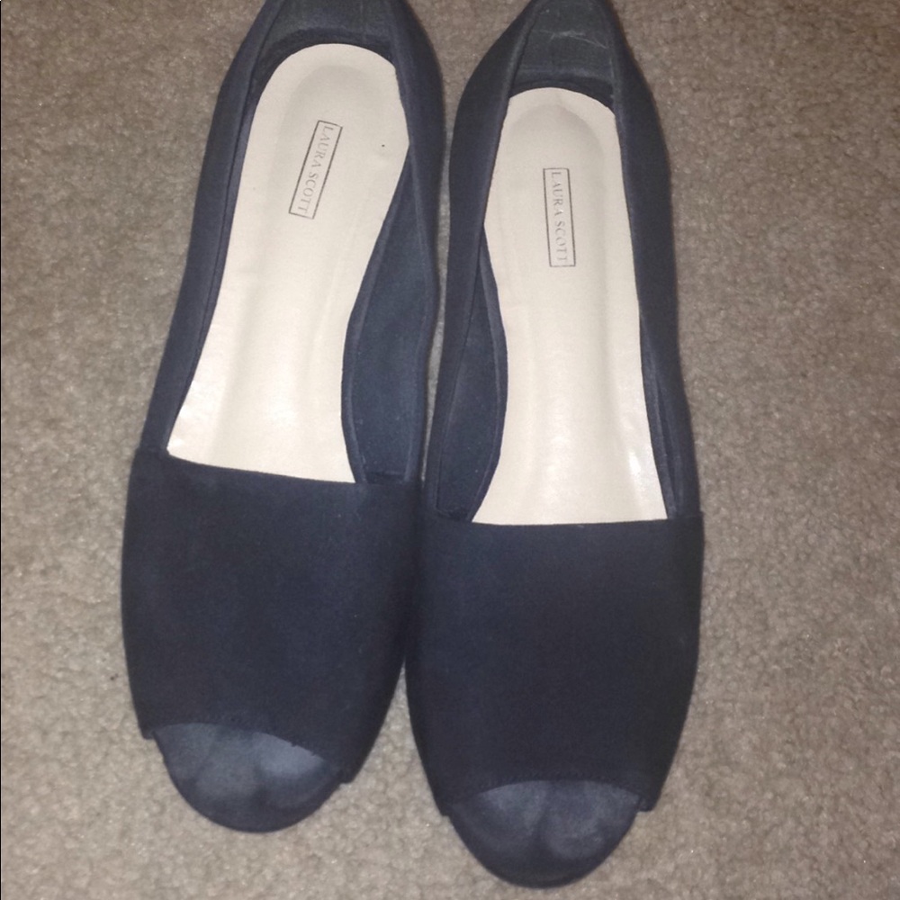 Wedge heels